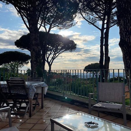 Appartamento Castelli Romani - Con Vista Su Roma Monte Porzio Catone Екстериор снимка